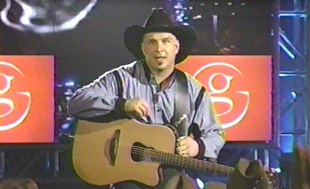 GARTH BROOKS DOUBLE LIVE (NBC 11/18/98 - WEST COAST VERSION) – Rewatch  Classic TV
