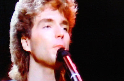 RICHARD MARX LIVE – HOLD ON TO THE NIGHTS - Rewatch Classic TV - 2