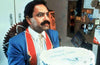 THE SHRIMP ON THE BARBIE (1990) CHEECH MARIN/EMMA SAMMS